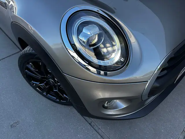 Mini Cooper Cooper view 7