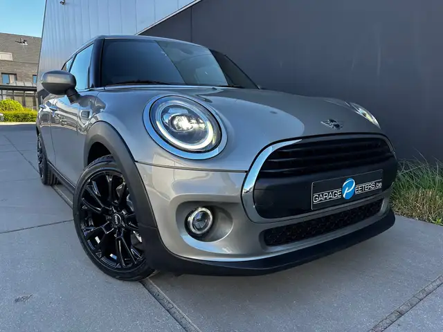 Mini Cooper Cooper view 6