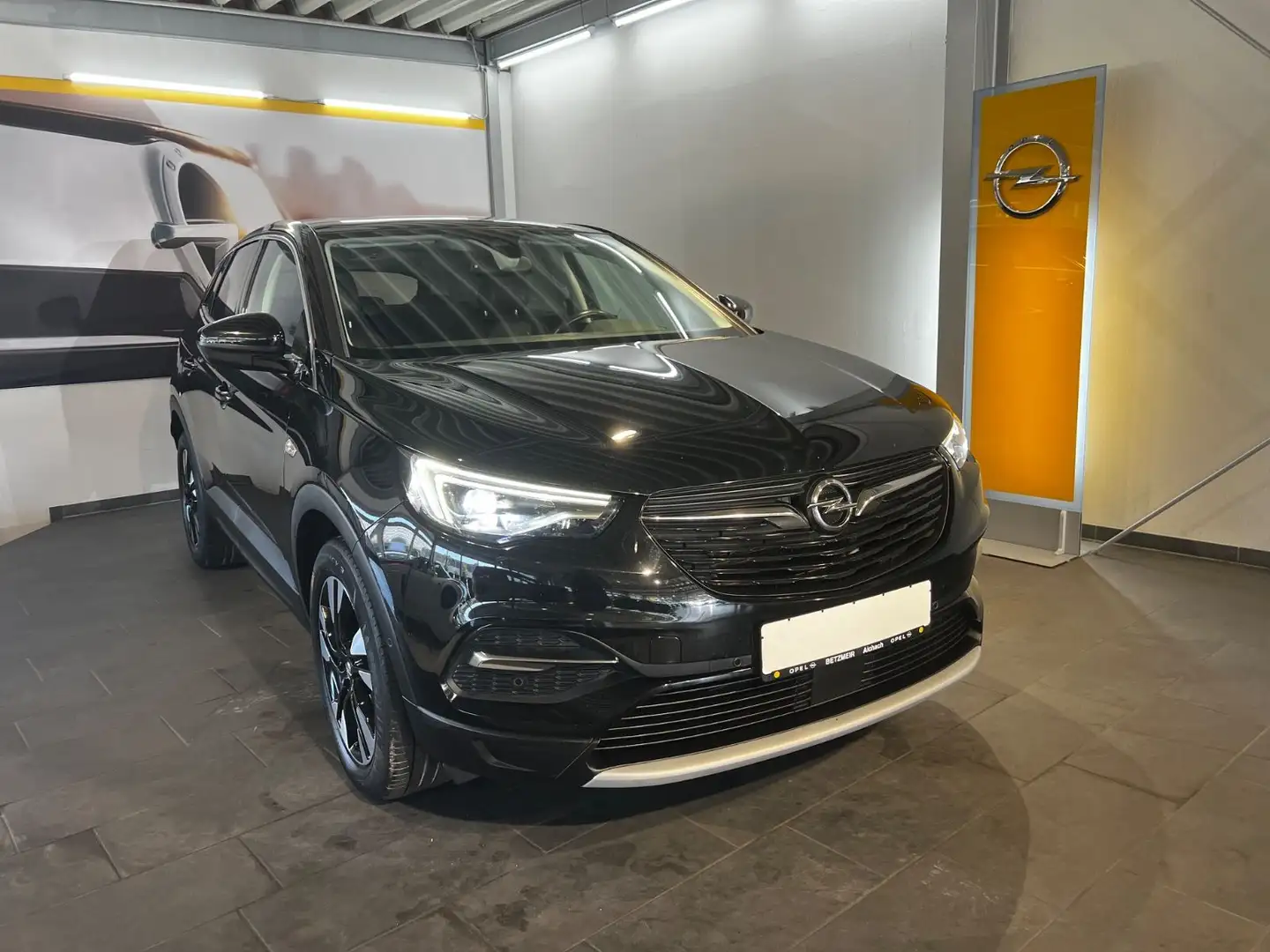 Opel Grandland X Innovation - Pano | RFK | SHZ/LHZ Noir - 1
