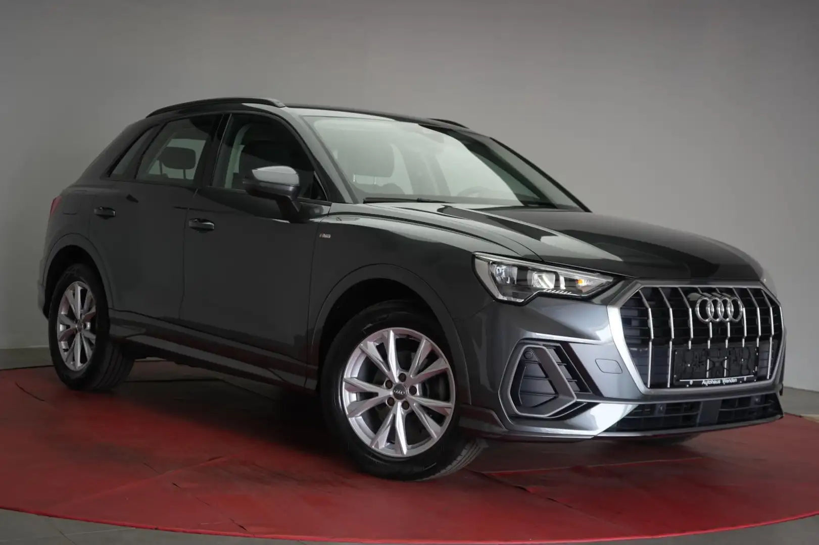 Audi Q3 35 TDI S tronic S line Navi/ACC/Virtual/Lane/ Grey - 1
