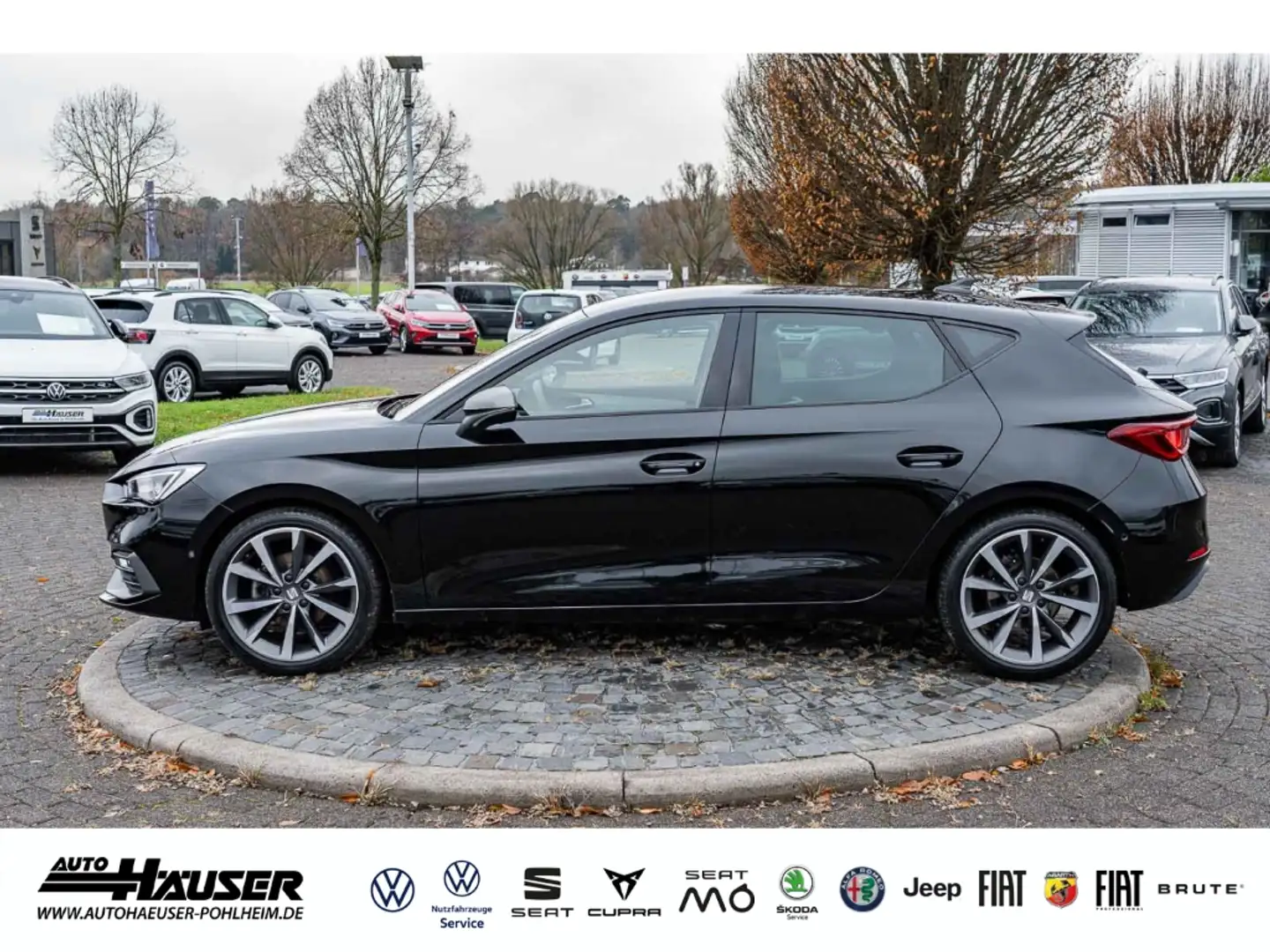 SEAT Leon FR 1.5 TSI NAVI KAMERA PARK ACC LED FULL-LINK SITZ Schwarz - 2