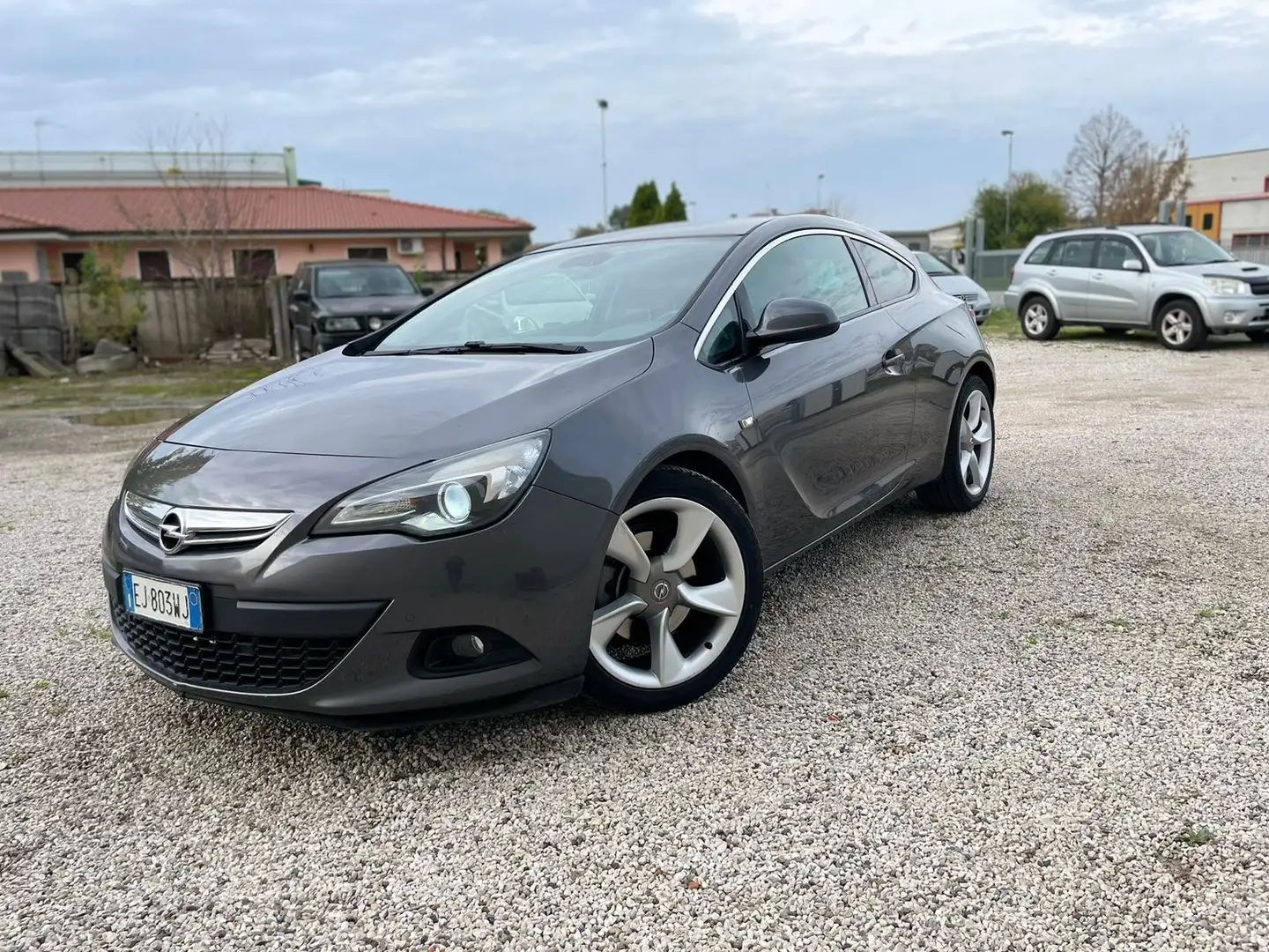 Opel Astra 5p 2.0 cdti Cosmo 165cv - 1