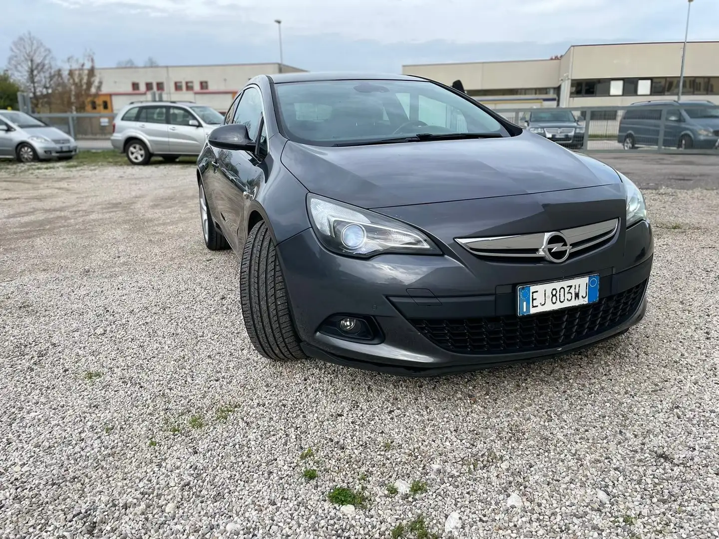 Opel Astra 5p 2.0 cdti Cosmo 165cv - 2