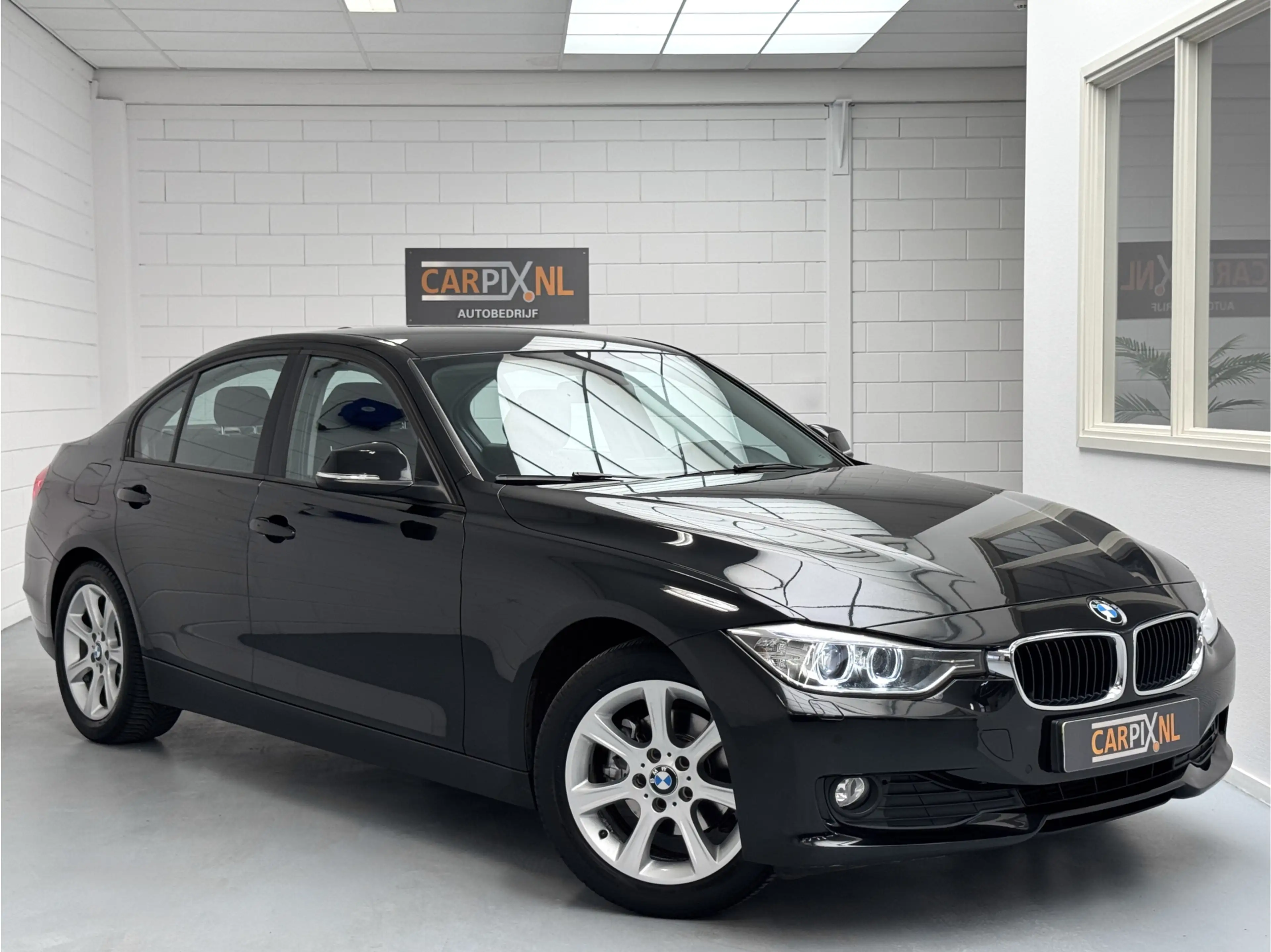 BMW 316 3-serie 316i High Executive — photo 4