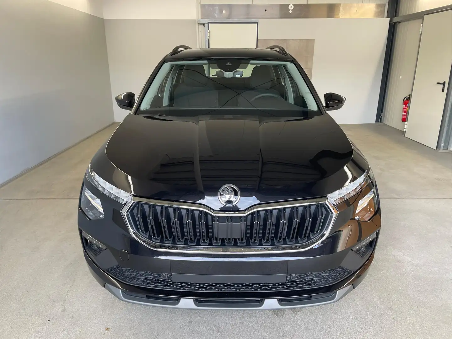 Skoda Kamiq Selection 115PS AHK+Kessy 1.0 TSI 85kW / 115PS Zwart - 2