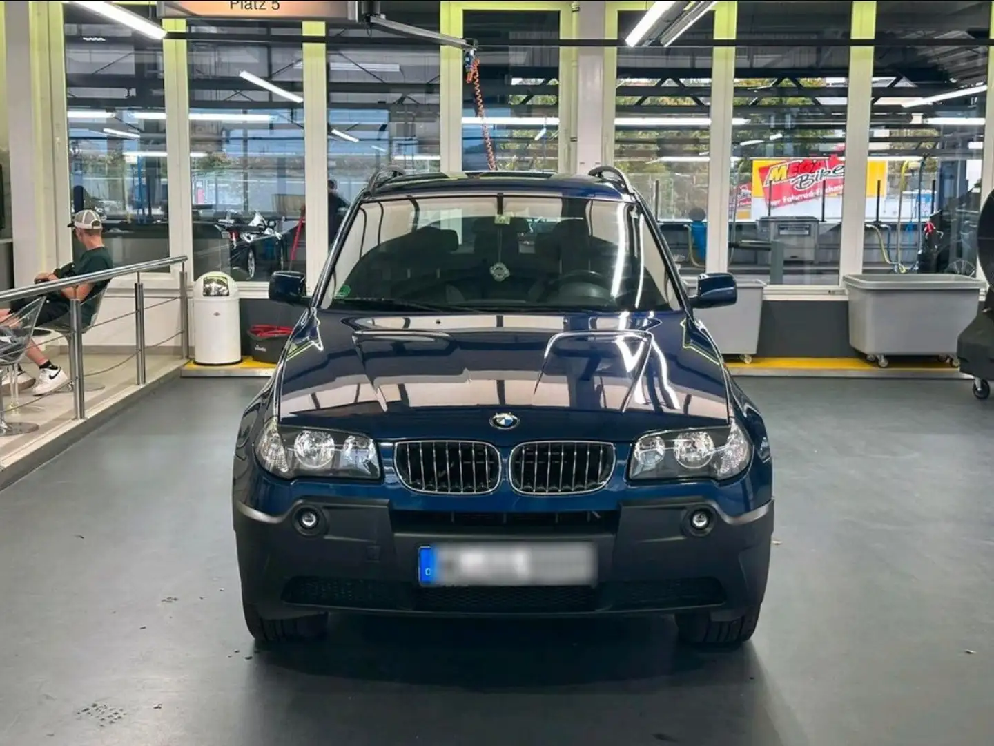 BMW X3 3.0i xDrive Blau - 2