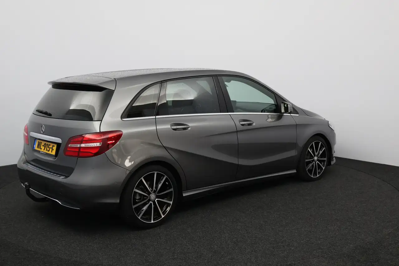 Mercedes-Benz B 180 — photo 12 sur 37
