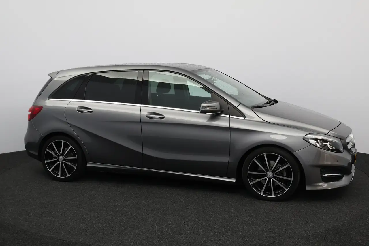 Mercedes-Benz B 180 — photo 10 sur 37