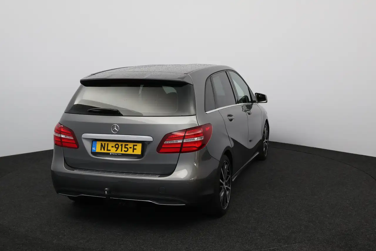 Mercedes-Benz B 180 — photo 13 sur 37