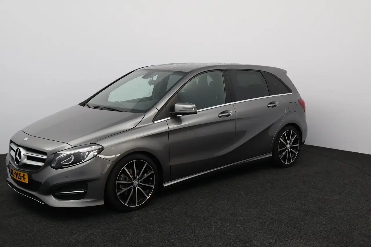 Mercedes-Benz B 180 — photo 6 sur 37