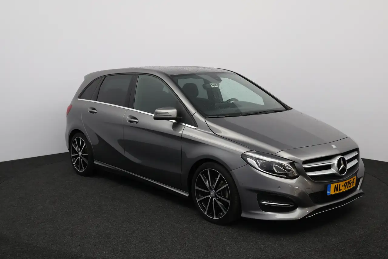 Mercedes-Benz B 180 — photo 9 sur 37