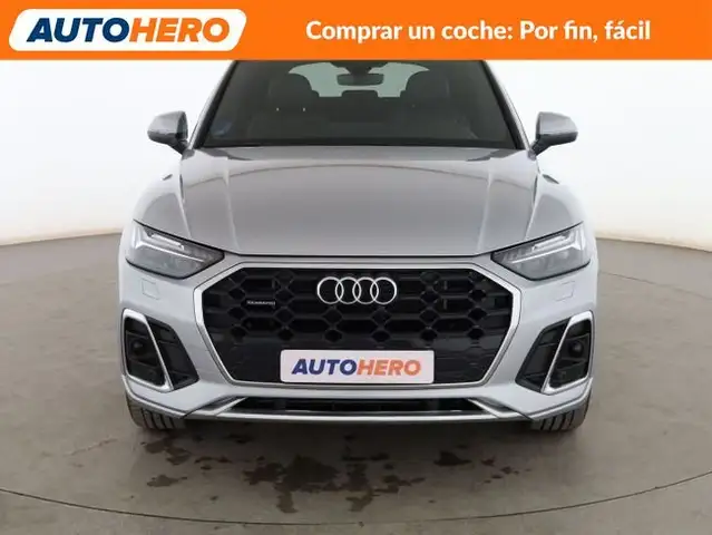 Audi Q5 view 9