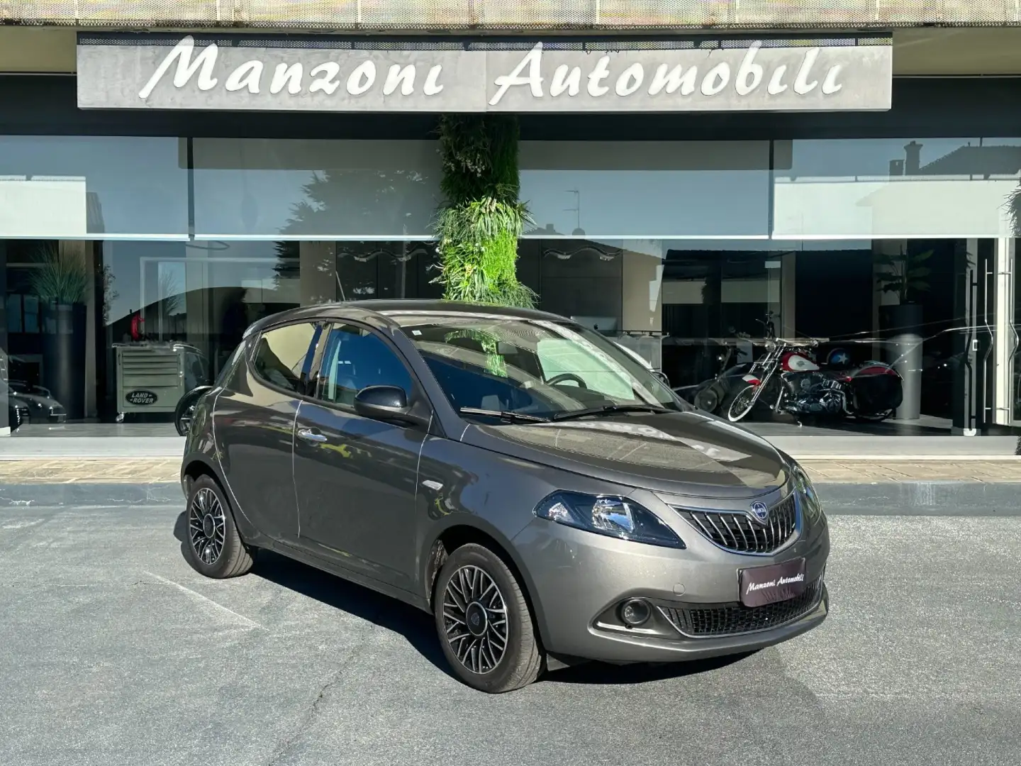 Lancia Ypsilon 1.0 FireFly 5 porte S&S Hybrid Oro IVA ESPOSTA Argent - 1