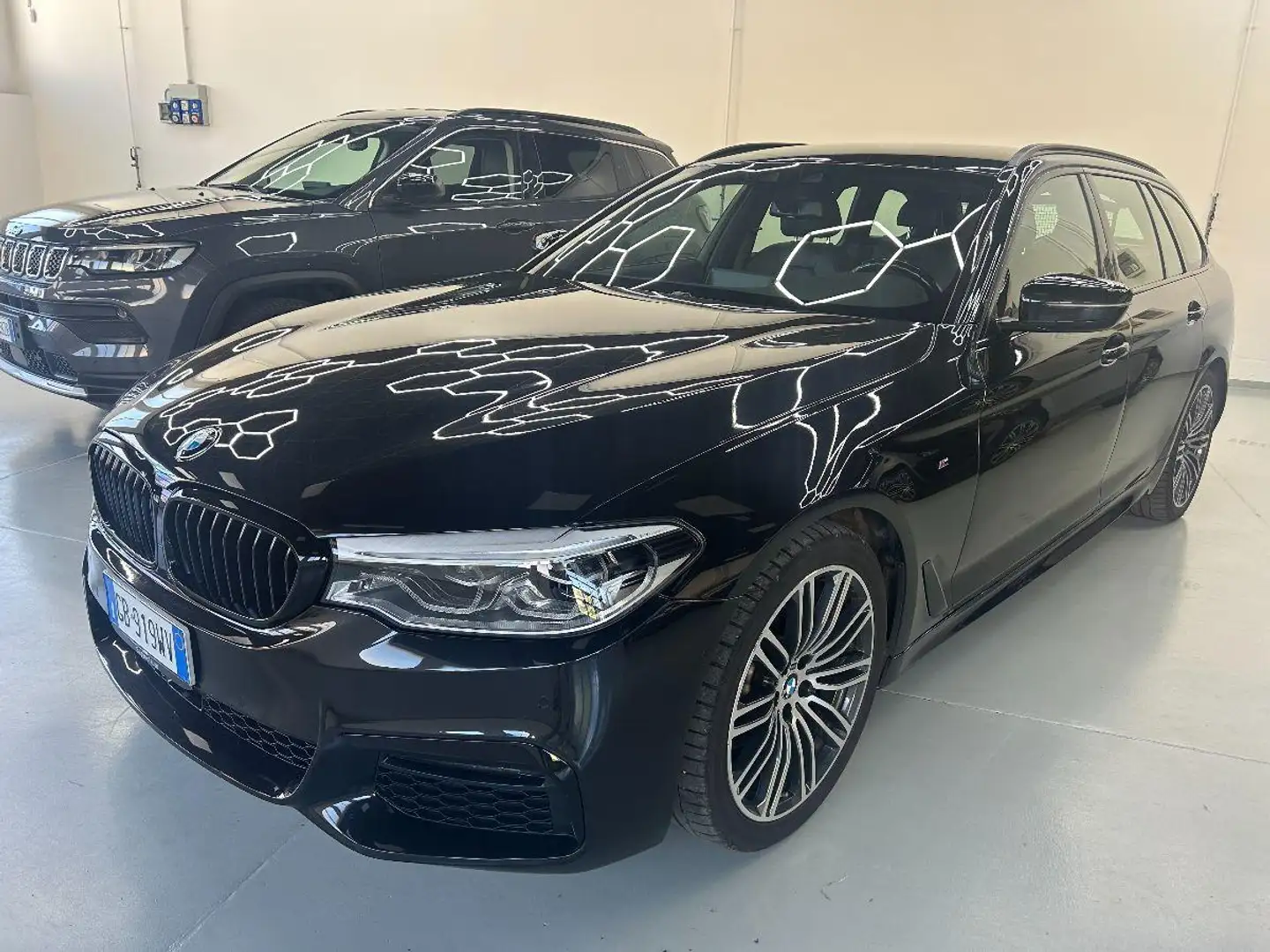 BMW 520 d 48V xDrive Touring Msport Nero - 1