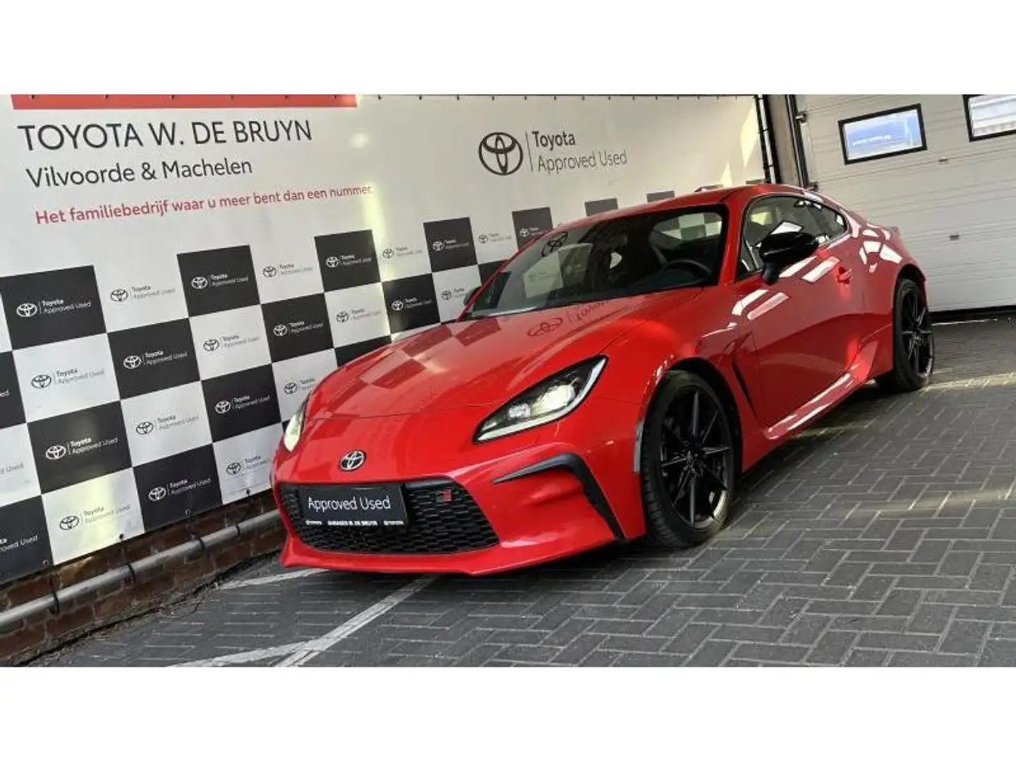 Toyota GR86 Sport Rot - 1