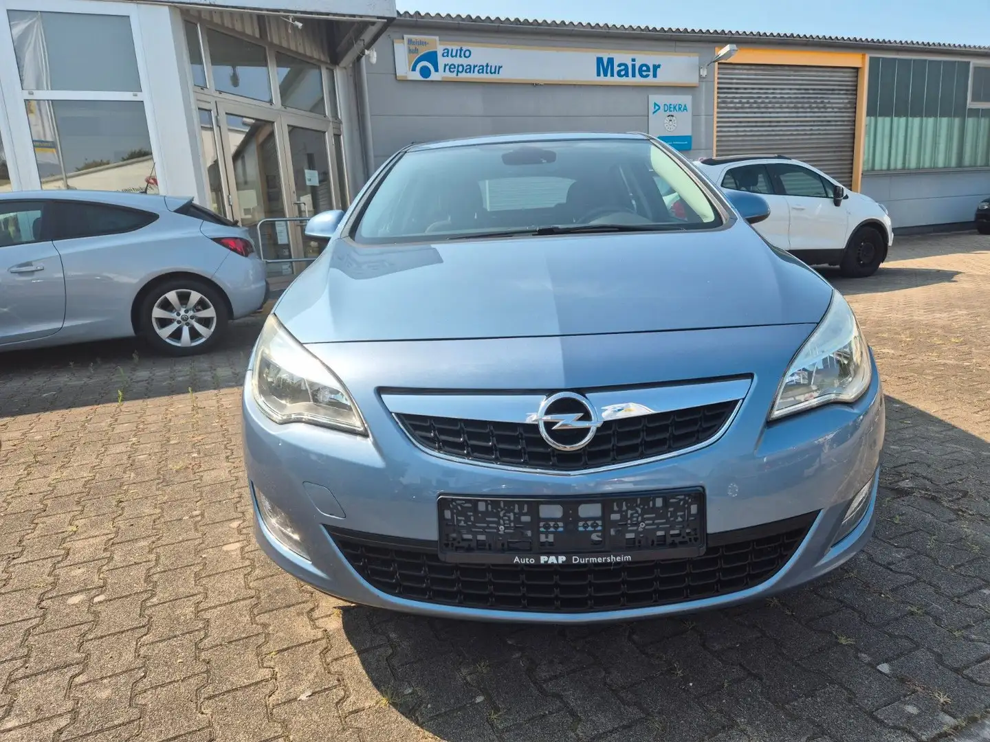Opel Astra 1.6 Klima Navi PDC Alu 18 1Hd Bleu - 2