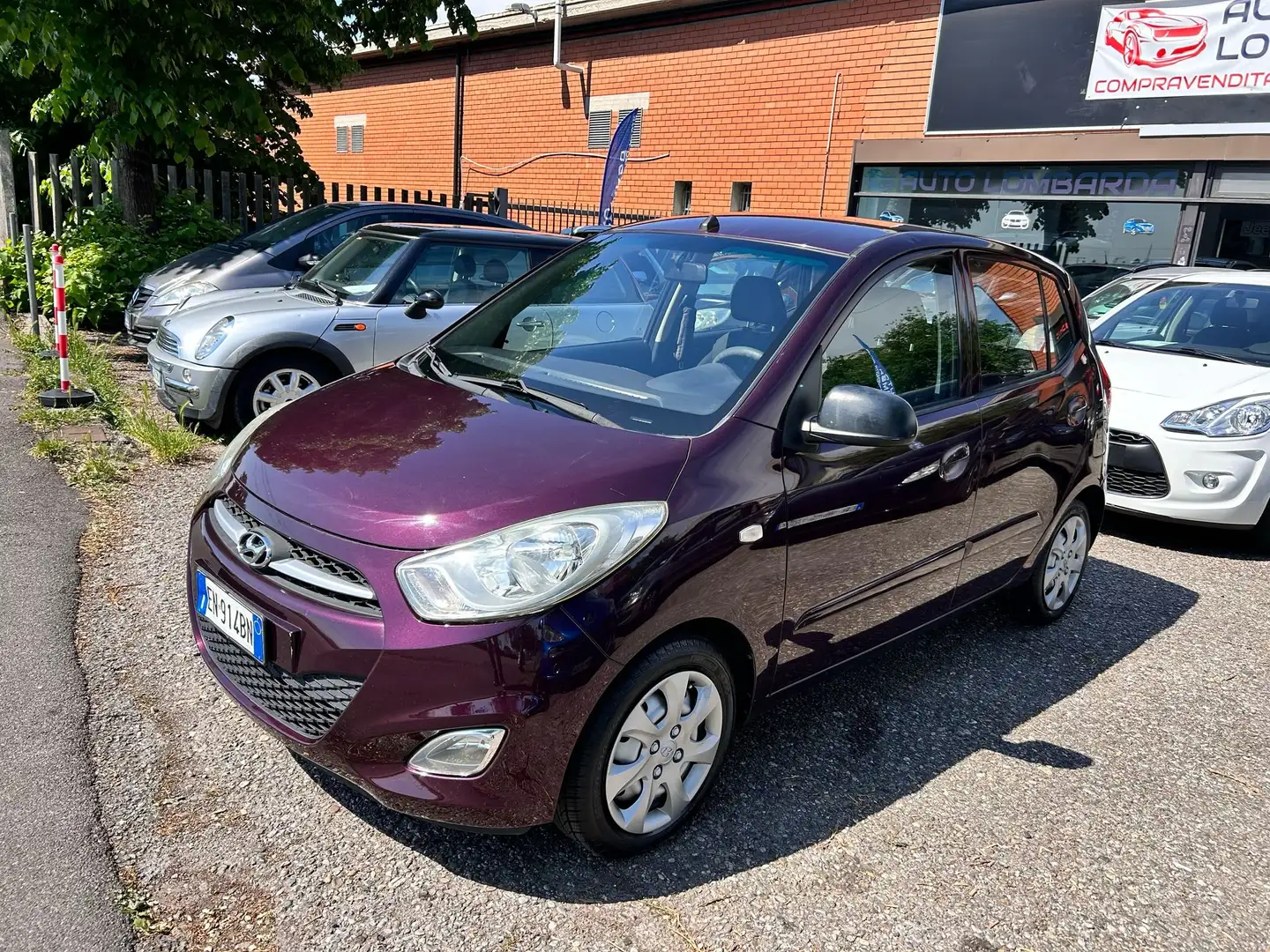 Hyundai i10 i10 1.1 Comfort Violet - 1