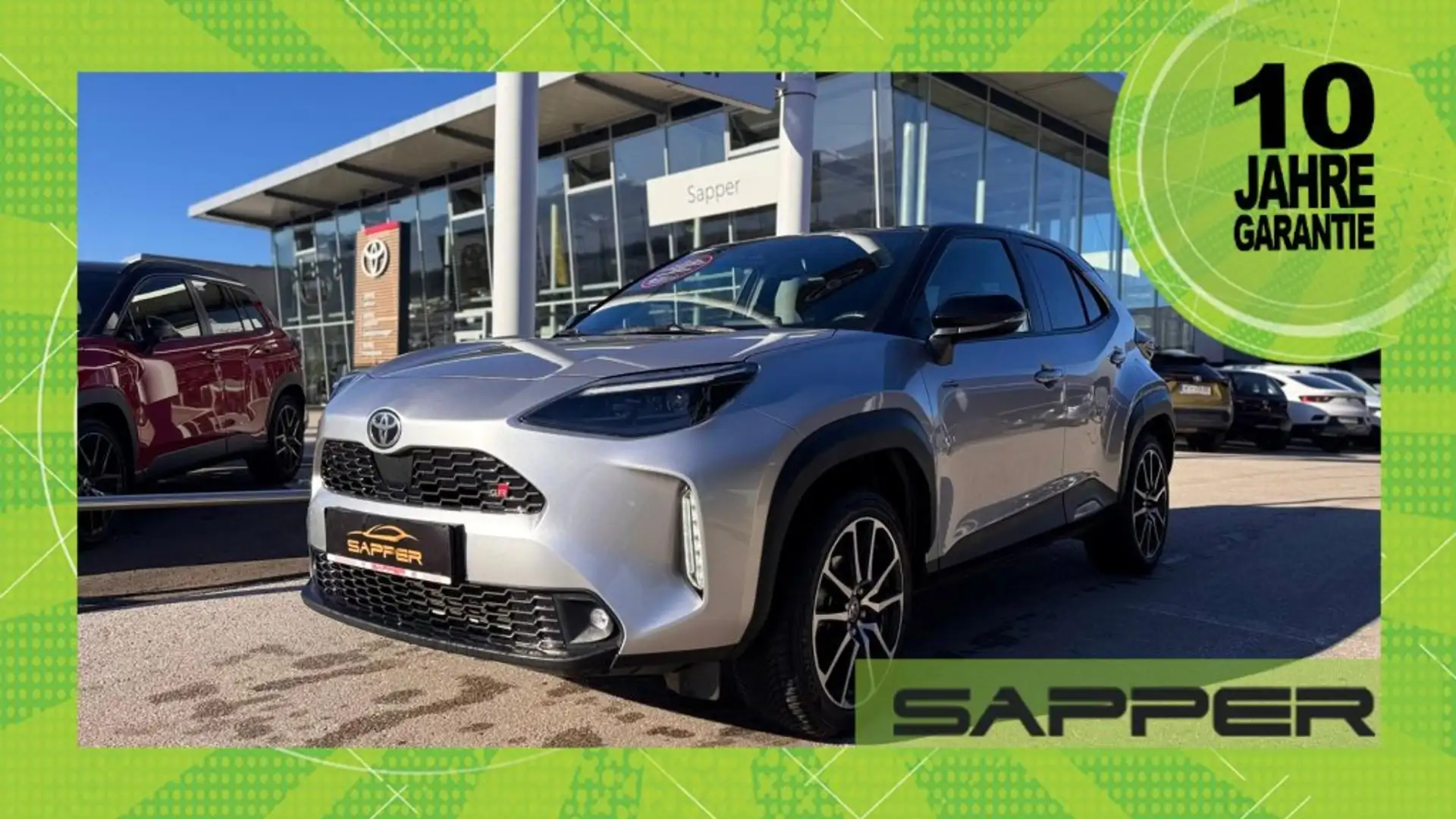 Toyota Yaris Cross 1,5 VVT-i Hybrid GR Sport Aut. Silber - 1