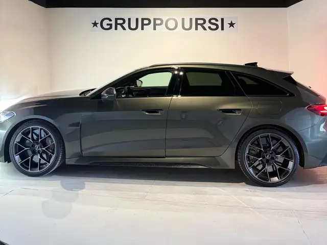 Audi RS5 view 7