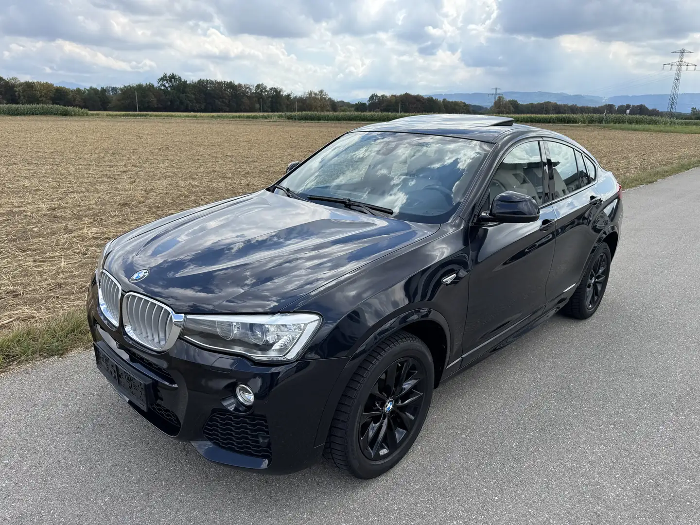 BMW X4 35i XDrive M-Sport Blau - 1