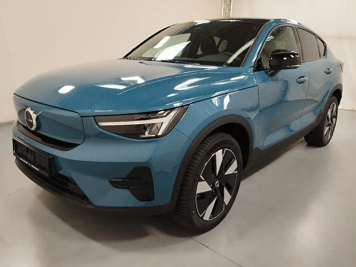 Volvo C40 Plus Single Extended  Range StdHz*ACC Blau - 1