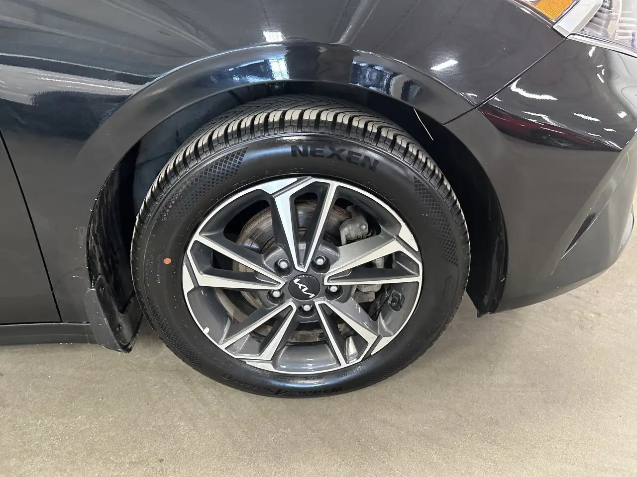 Kia Forte снимка Kia Forte