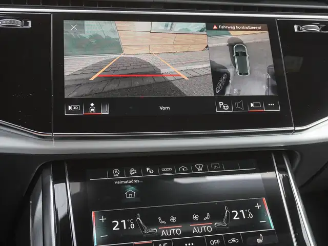 Audi Q8 view 14
