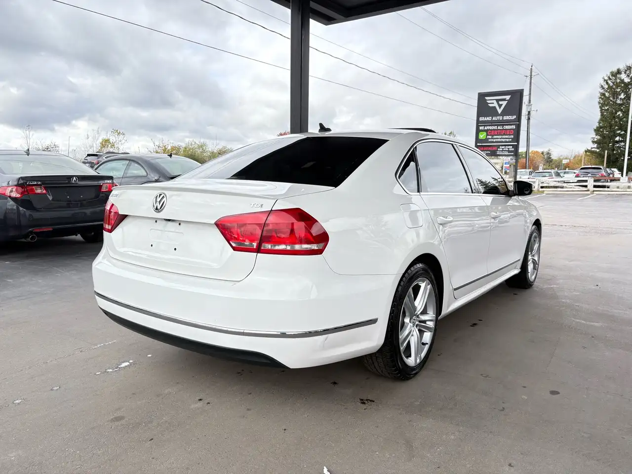 Volkswagen Passat снимка Volkswagen Passat