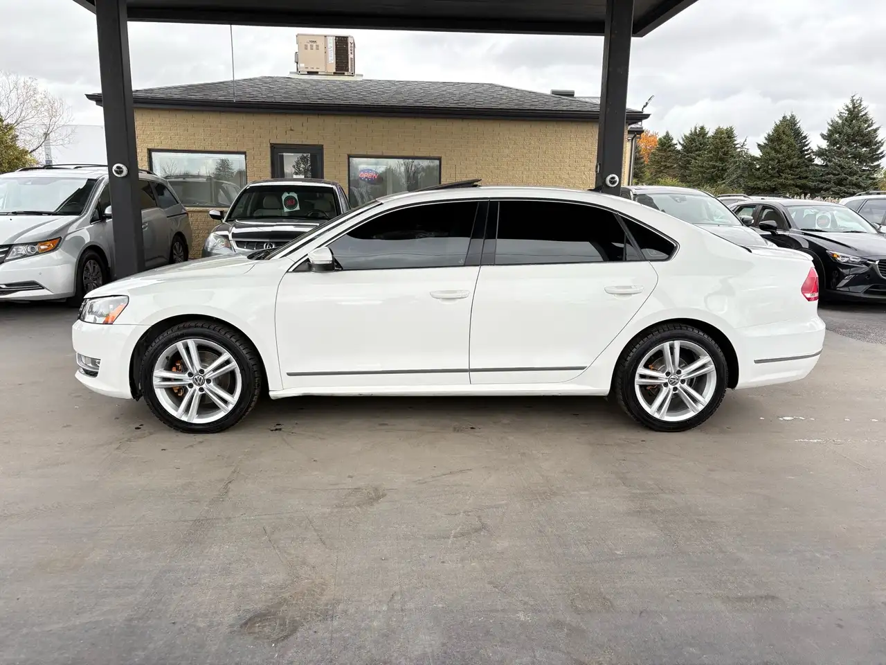 Volkswagen Passat снимка Volkswagen Passat