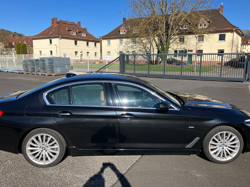BMW 520 d xDrive Lux|LEDERSpoSi|HUD|NAVI PROFF|19Ź| — photo 3