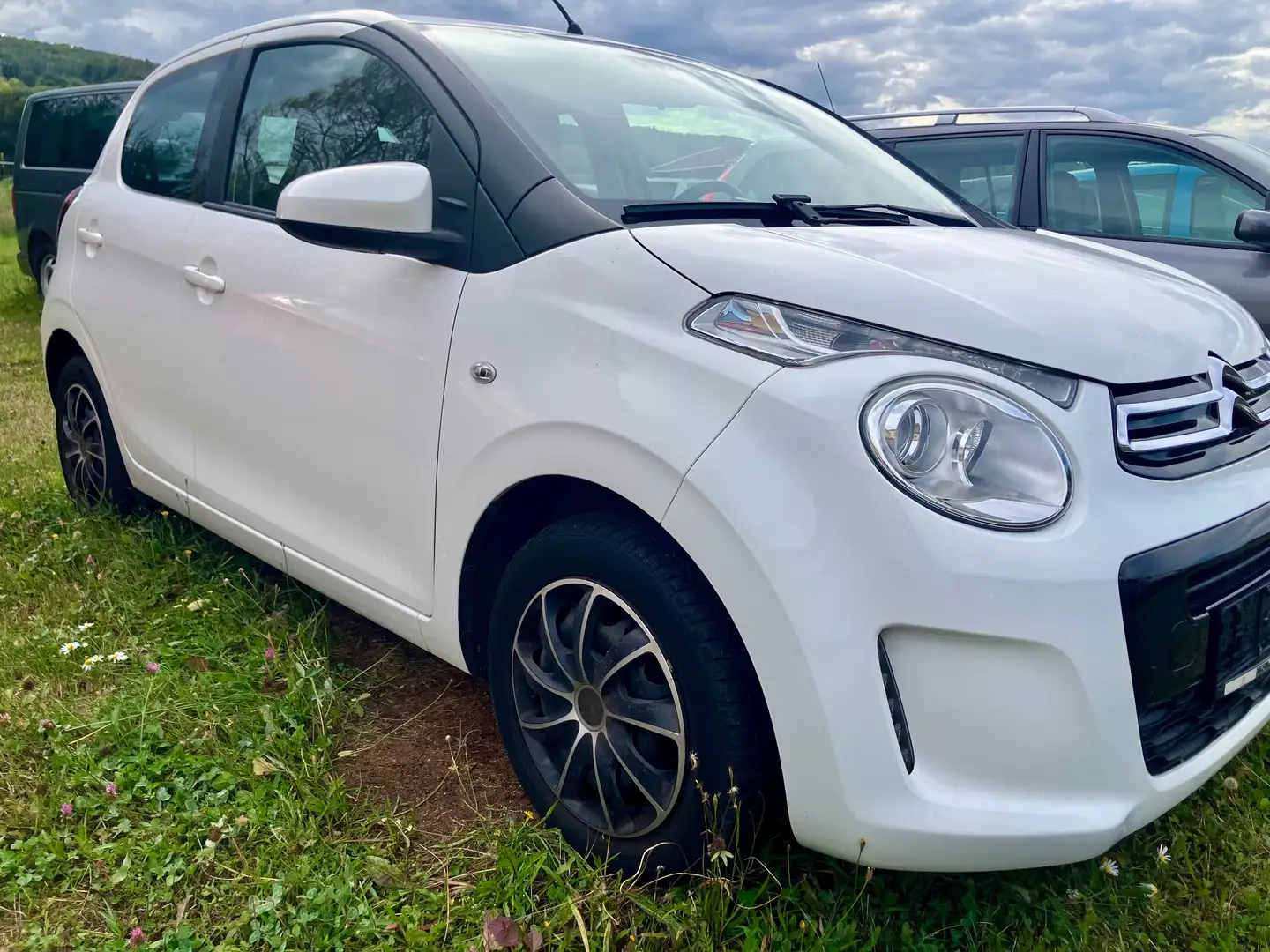 Citroen C1 Shine " IM KUNDENAUFTRAG " Weiß - 2
