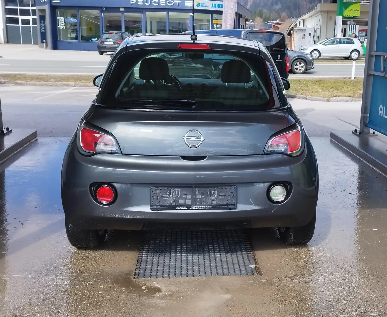 Opel Adam Grau - 2