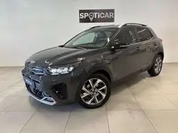 Kia Stonic X - AUTOMATIQUE - CAMERA
