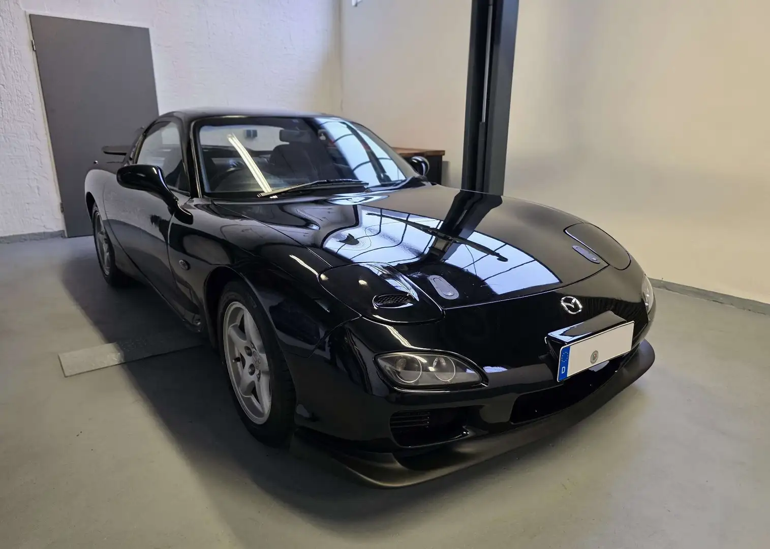 Mazda RX-7 RX-7 fd 1997 Typ-R Schwarz - 1