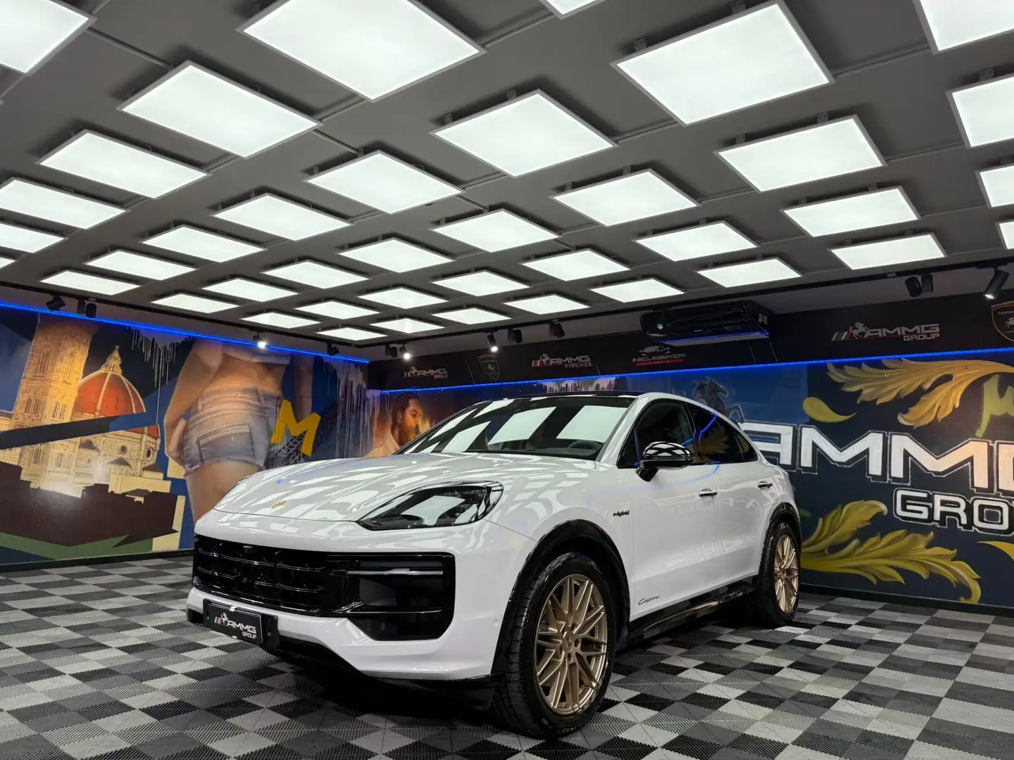 Porsche Cayenne Cayenne 3.0 V6 E-Hybrid Noir - 1
