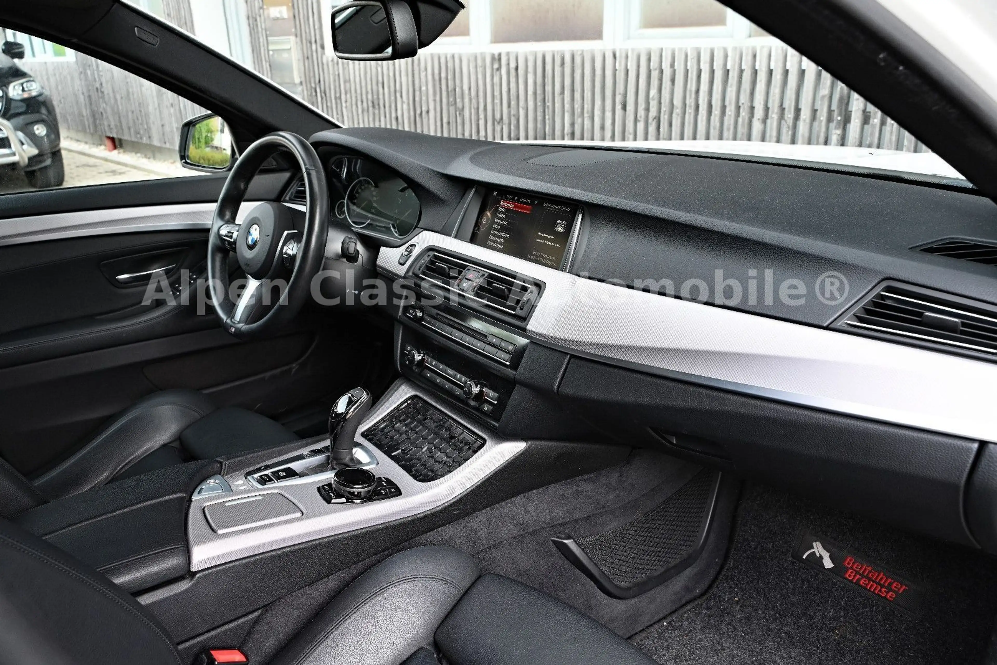 BMW 535 i Touring HUD, Sitzheizung, Keyless — photo 7