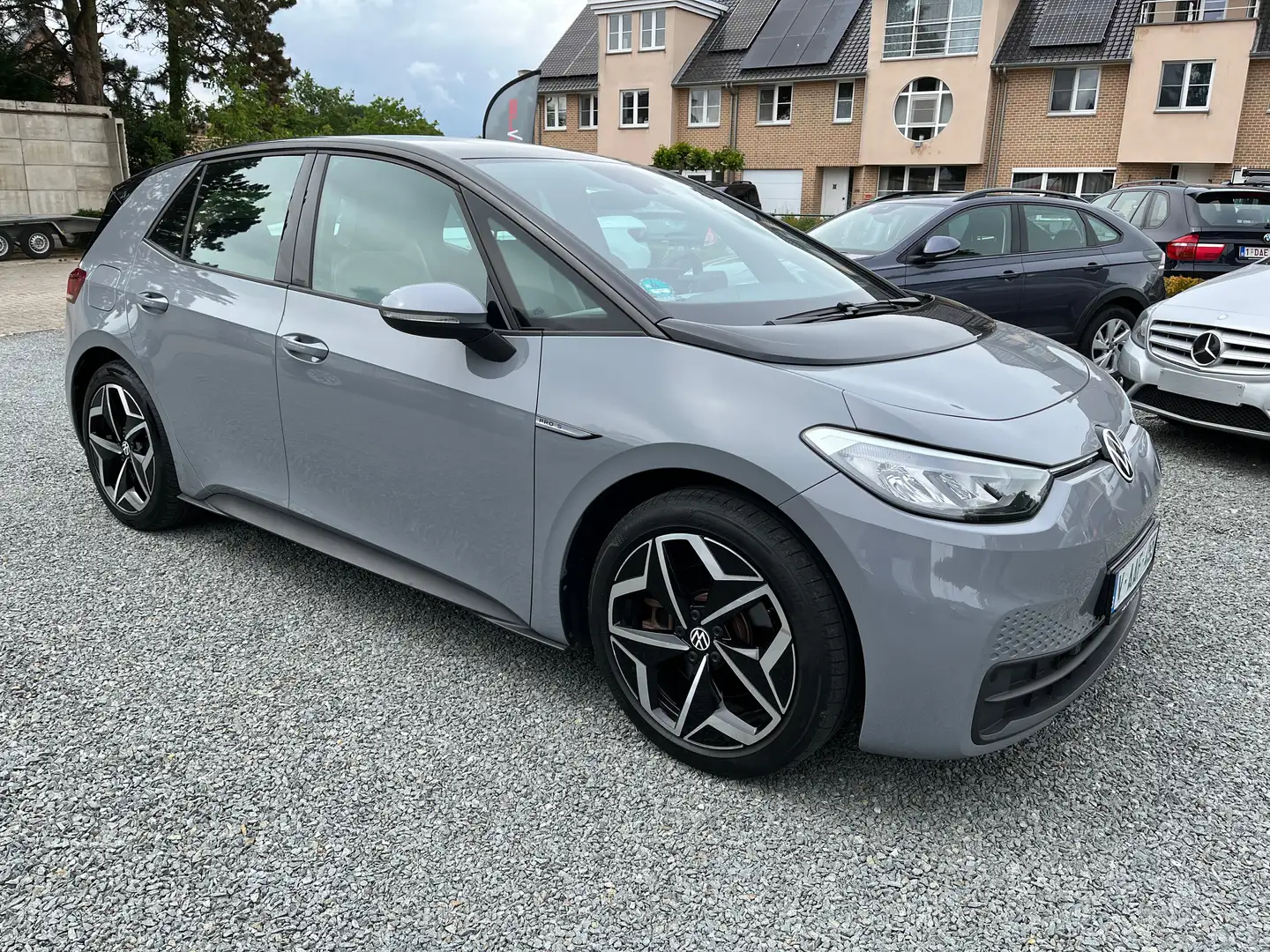 Volkswagen ID.3 77 kWh Pro S 4pl. IN OPTIE Gris - 1