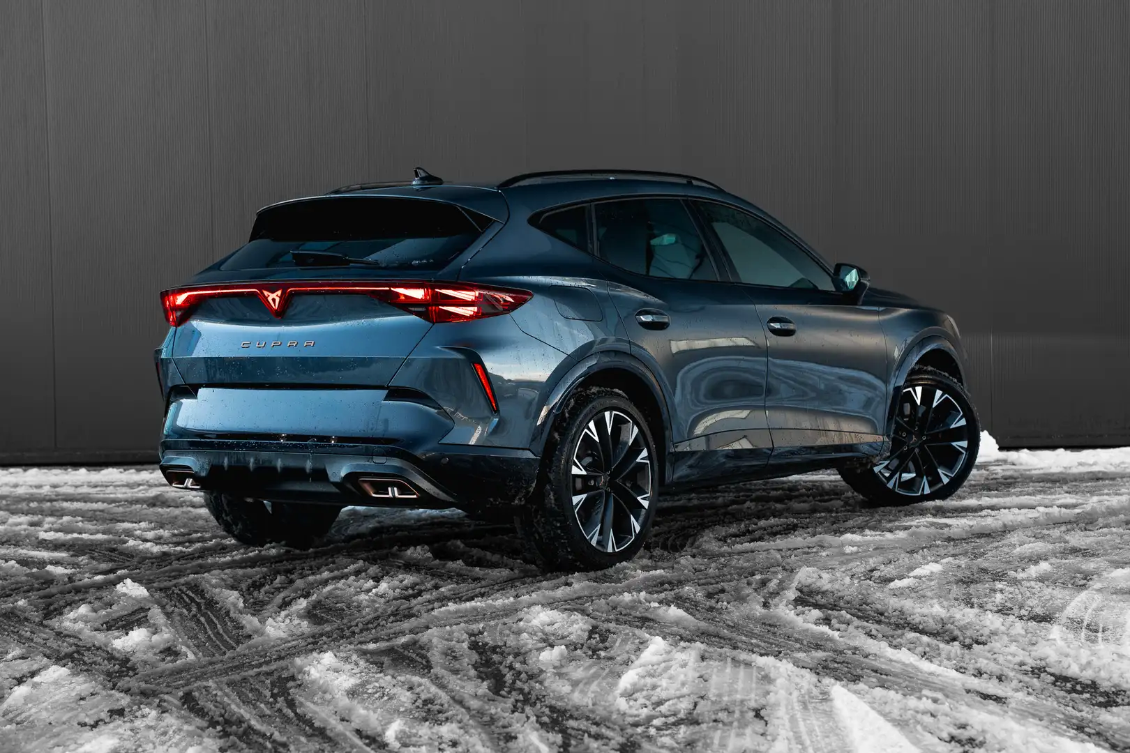 CUPRA Formentor 1.5 TSI e-Hybrid 272pk VZ Performance Garantie t/m Grau - 2