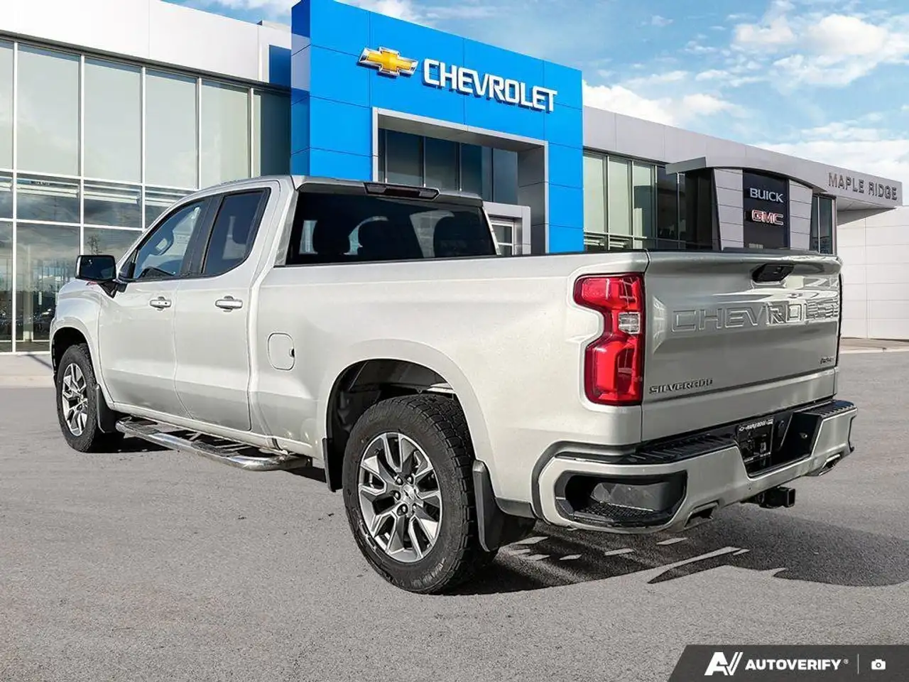 Chevrolet Silverado 1500 снимка Chevrolet Silverado 1500