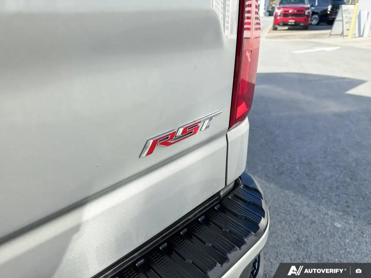 Chevrolet Silverado 1500 снимка Chevrolet Silverado 1500