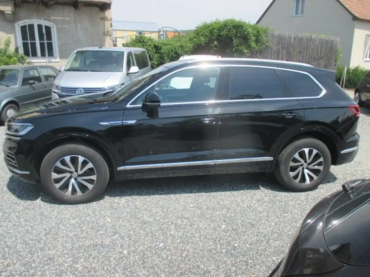 Volkswagen Touareg Elegance 4Motion Schwarz - 2