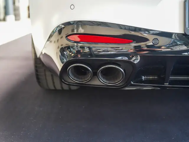 Mercedes-Benz Amg GT view 5