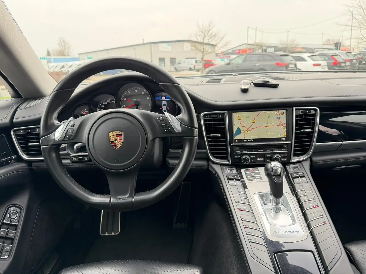 Porsche Panamera — photo 30 sur 30