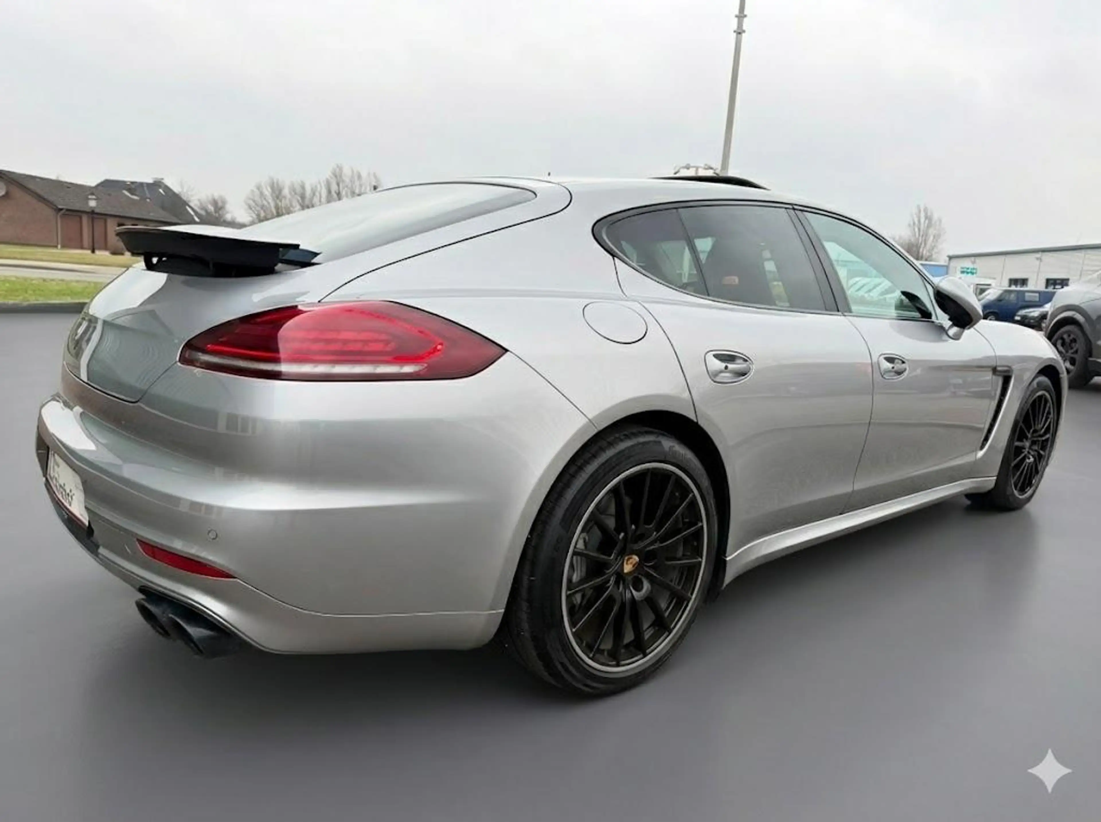Porsche Panamera 4s Approved PANO ACC 20" Kamera Niveau — photo 12