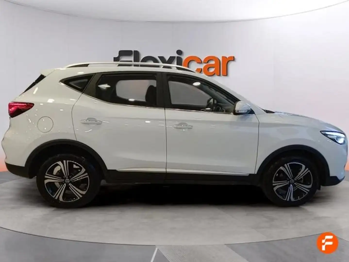 MG ZS 1.5 Comfort Blanco - 2