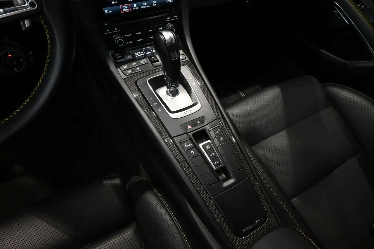 Porsche 911 снимка Porsche 911