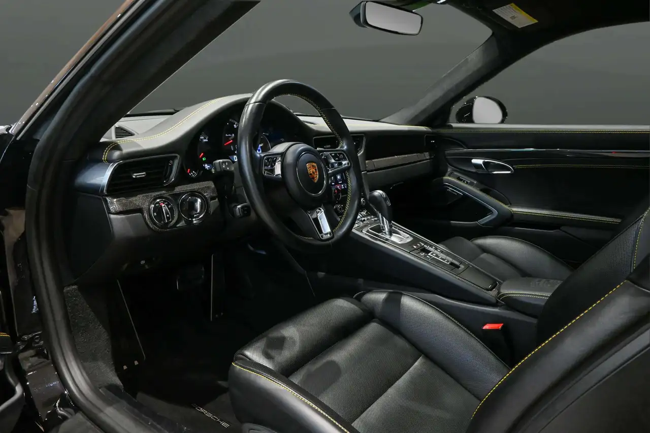 Porsche 911 снимка Porsche 911