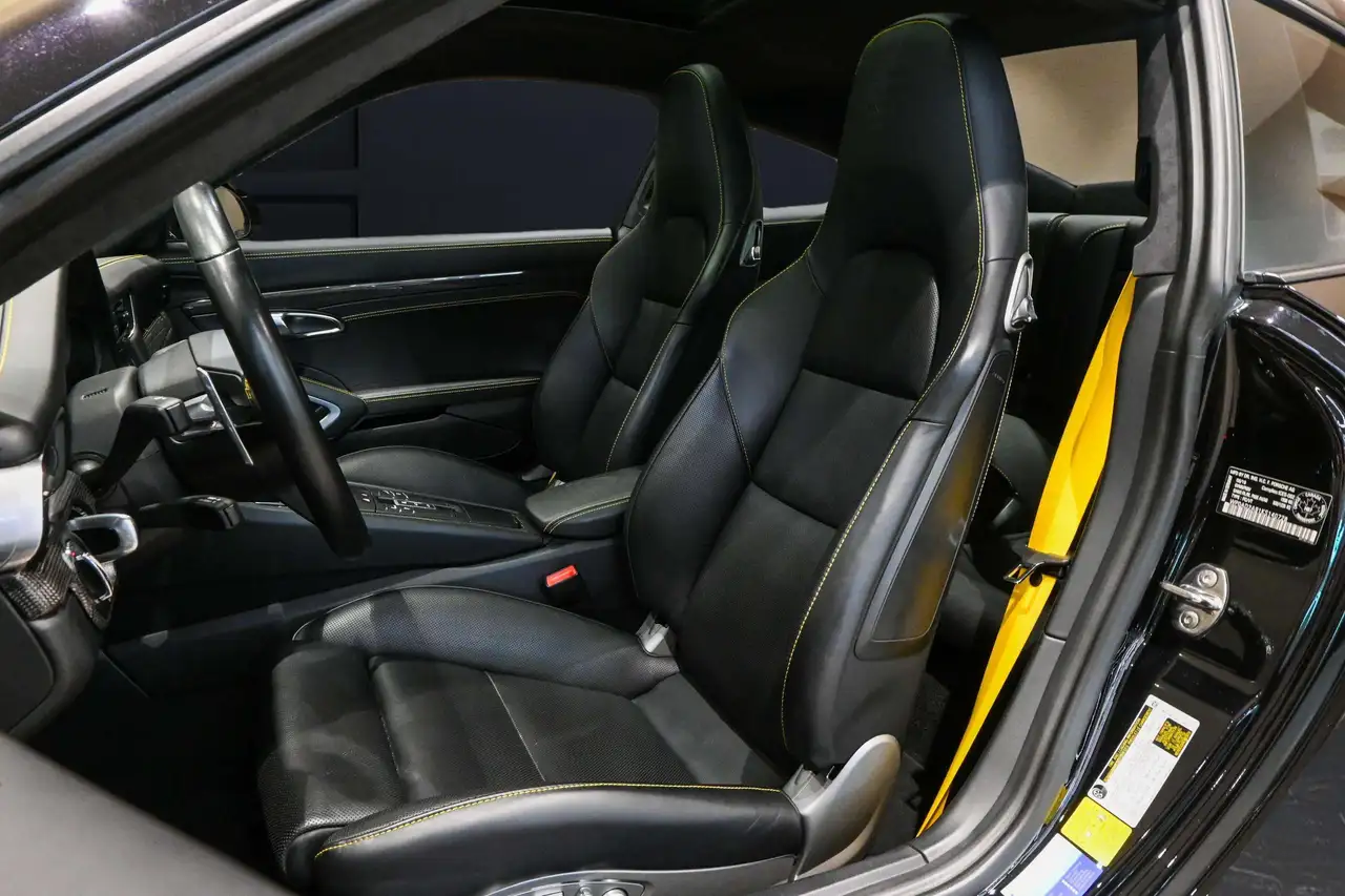 Porsche 911 снимка Porsche 911