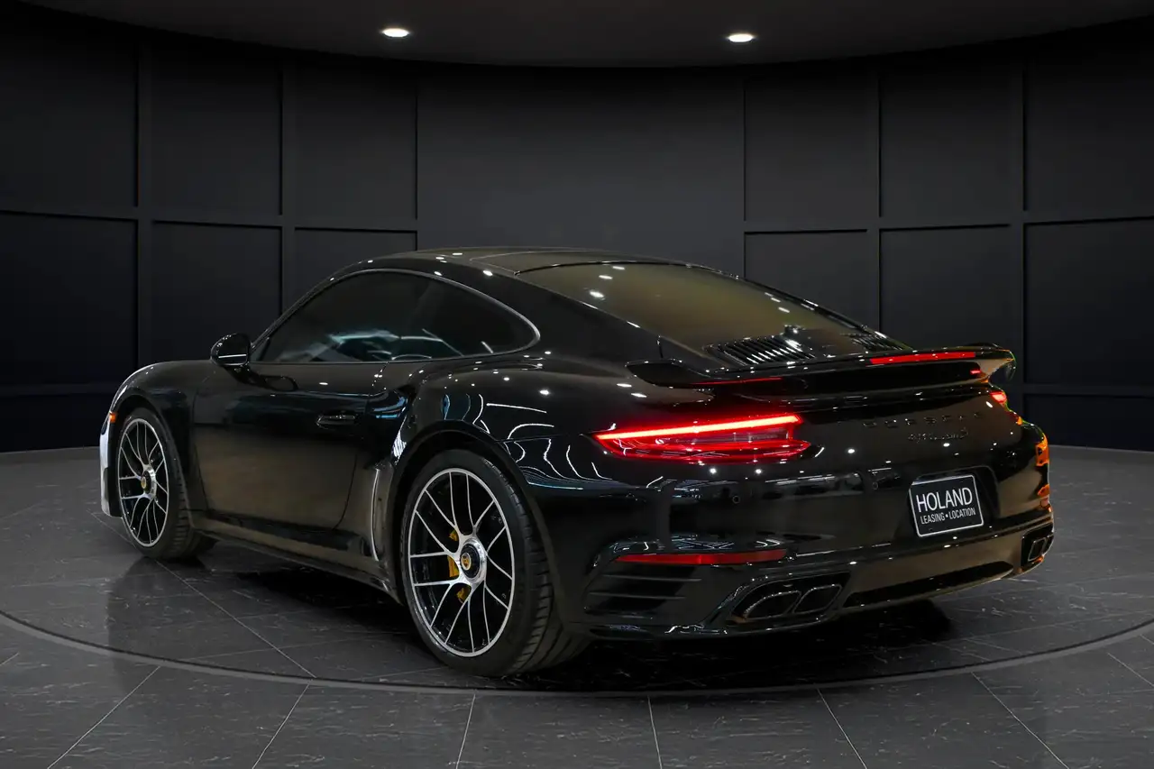 Porsche 911 снимка Porsche 911