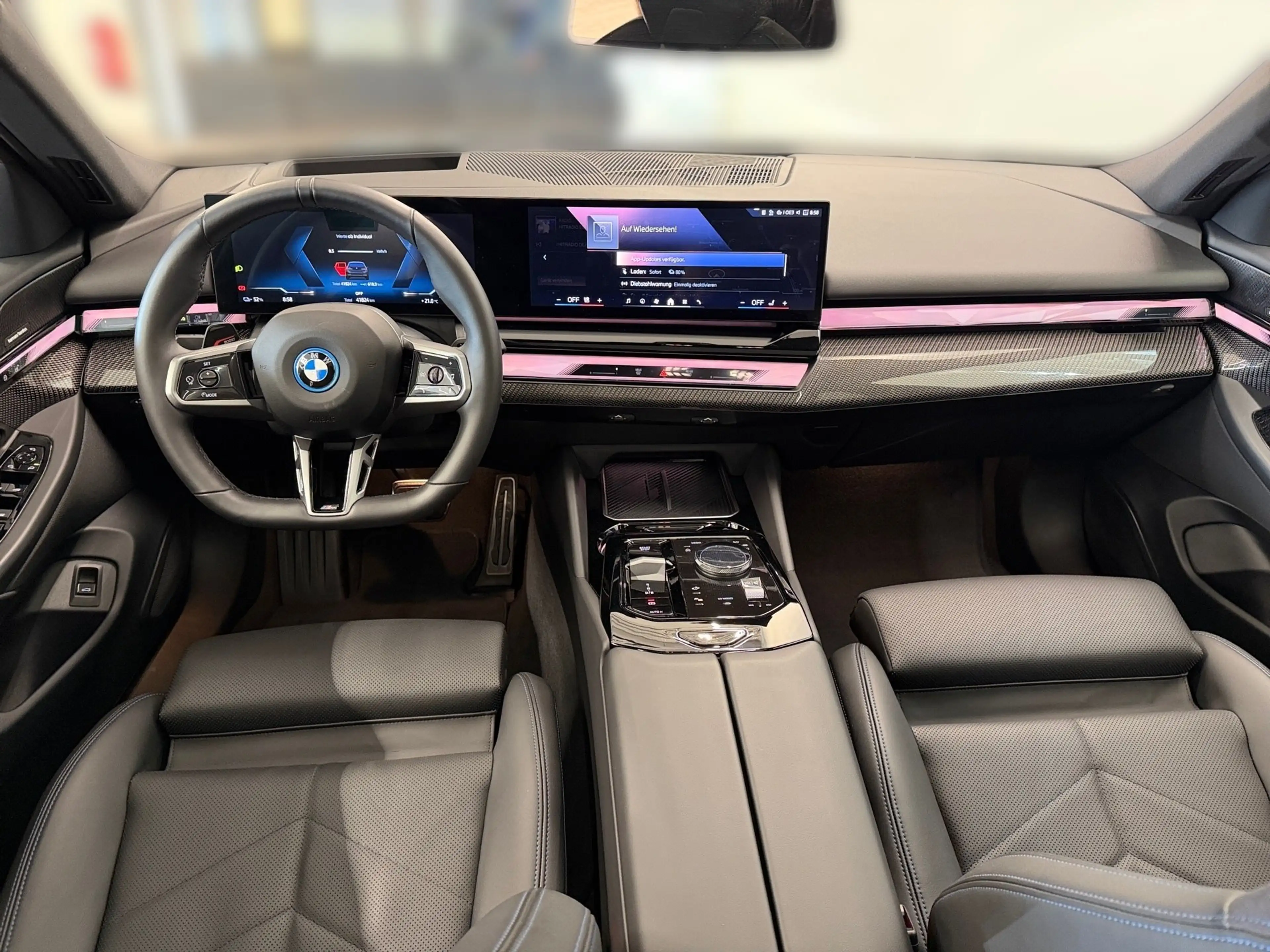 BMW i5 eDrive40 — photo 9